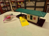Lionel No. 356 Freight Station w/ Box