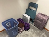 Hangers / Linens / Luggage