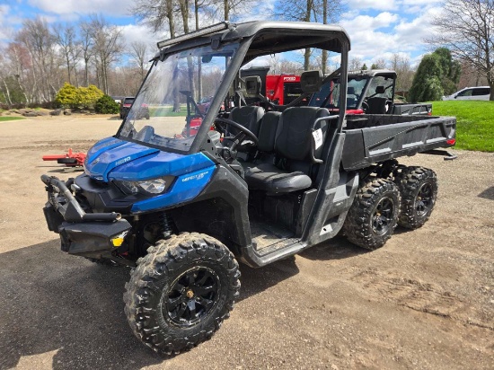 2022 Can-am Defender XT HD10, 607hrs, 6x6, runs and drives, with title