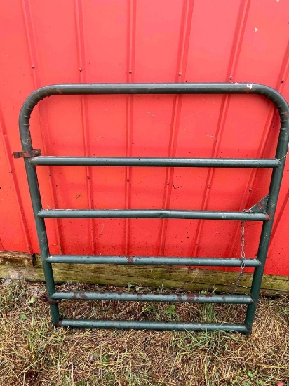 Approx 4 Ft Behlen Country Gate