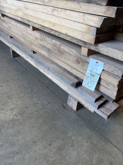 50 pieces of 8 to 9ft long maple planed wood (Approximately 420 board feet)