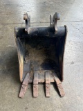 John Deere 18 inch bucket - good shape