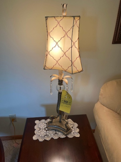 2 table lamps