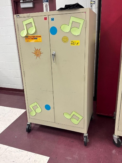 5 ft Metal storage Cabinet on wheels - 1202