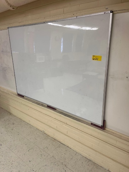 Dry erase board - 1408