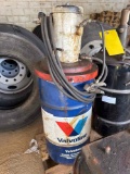 pneumatic grease dispenser