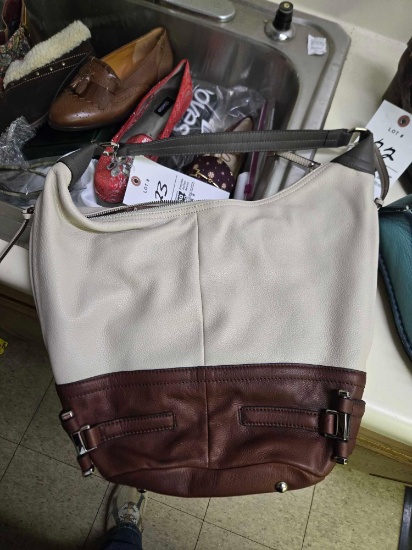 B Makowsky purse