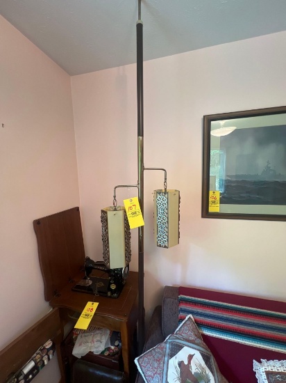 MCM retro pole lamp