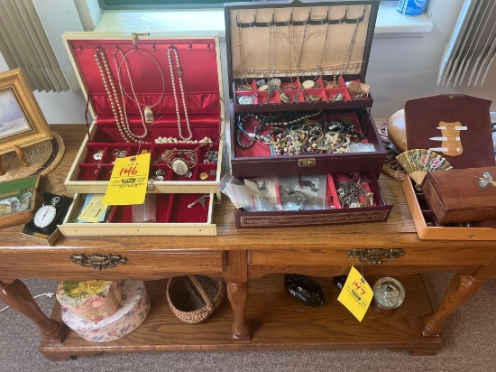 Costume jewelry - baskets - contents of table