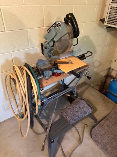 Delta 10 miter saw and stand