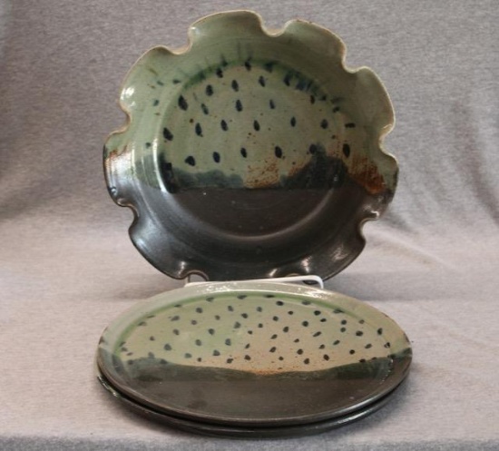 3 Decorated Plates