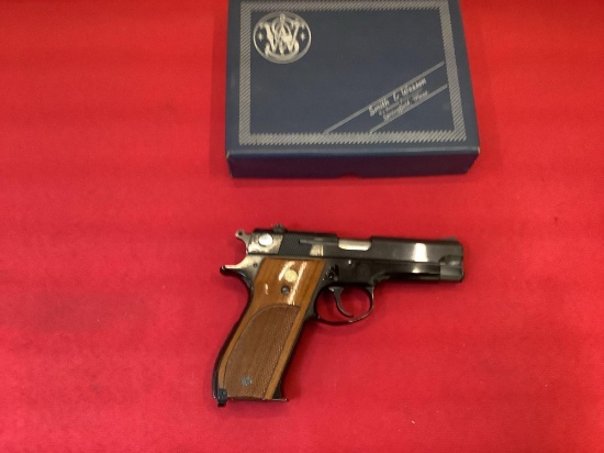 Smith & Wesson mod. 39-2 Pistol