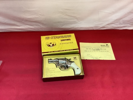 Hi Standard mod. Sentinel Revolver