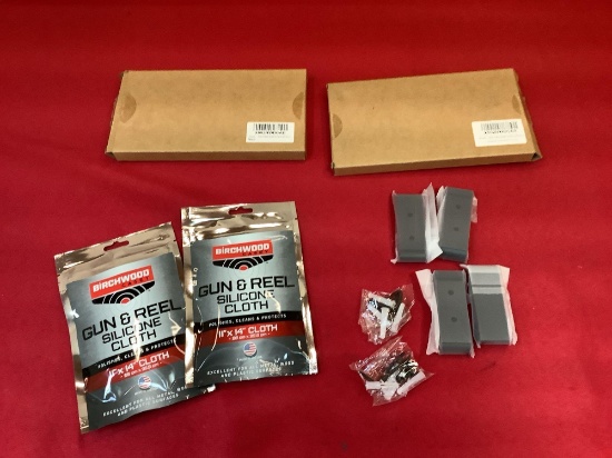 Silicon gun wipes & table mounts
