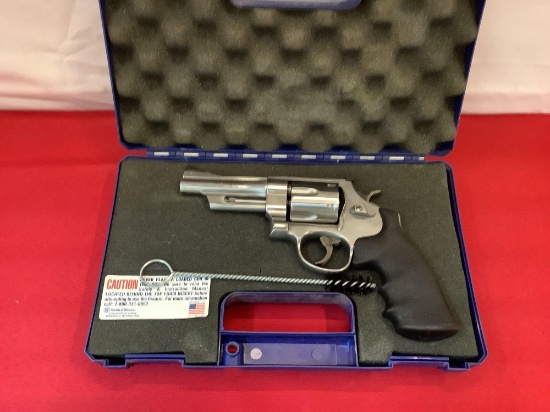 Smith & Wesson mod. 657-4 Revolver
