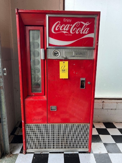 Coca Cola Vendo V-77 Coin Op Vending Machine
