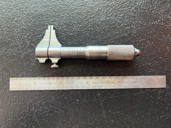 Brown and Sharpe Early Model (Patent Applied For) Inside Micrometer.