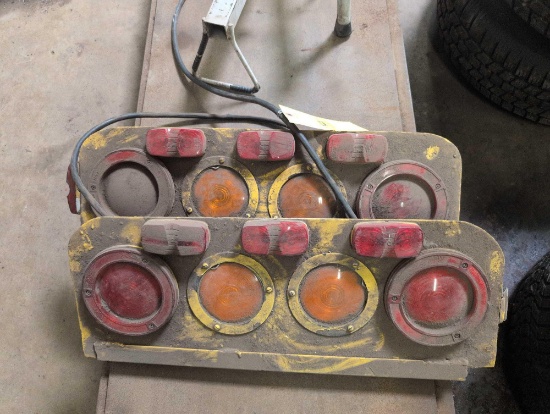 Pair of semi rear tail light units