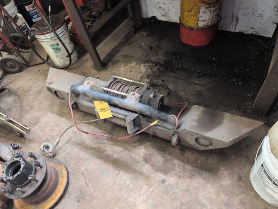 Jeep bumper with winch unknown maker