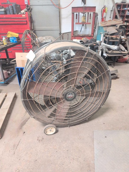 Large Triangle Engineering Heat Buster fan