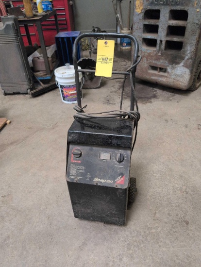 Snap On Fast 420 battery changer