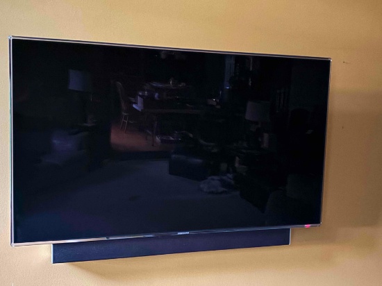 55 inch Samsung TV, Sound Bar Not Included