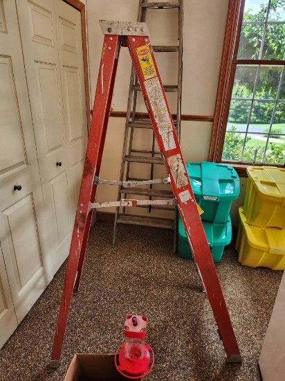6 Ft. Fiberglass Ladder