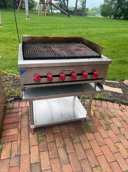 Precision HD Heavy Duty Series Gas Grill