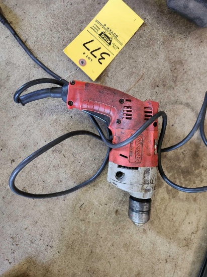 Milwaukee Magnum Reversible 3/8" Drill