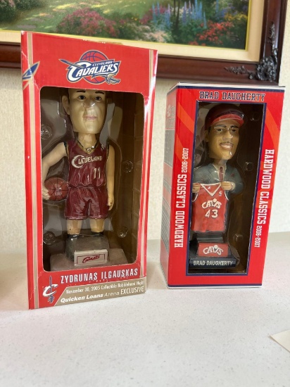 Zydrunas Ilgauskas and Brad Daugherty Bobble Heads