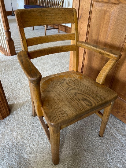 Oak Wood Chair