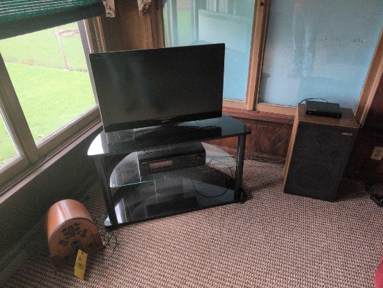 Thomas radio, Onkyo receiver, Sony 32 flat screen TV and stand