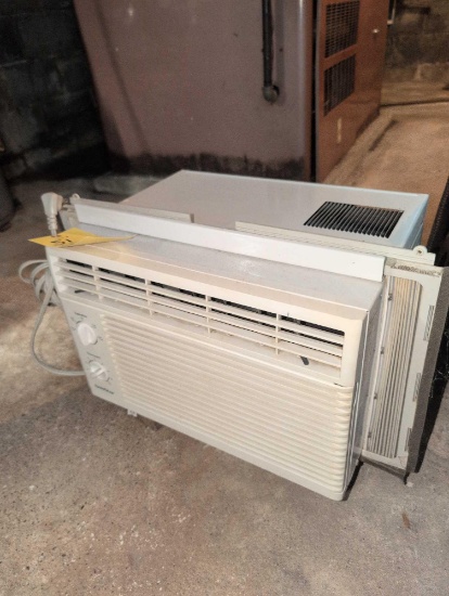 Goldstar window AC unit