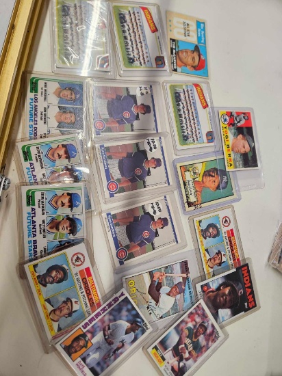 Lot of assorted sports cards