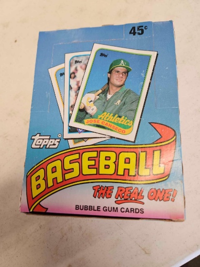 1989 Topps wax pack with gum