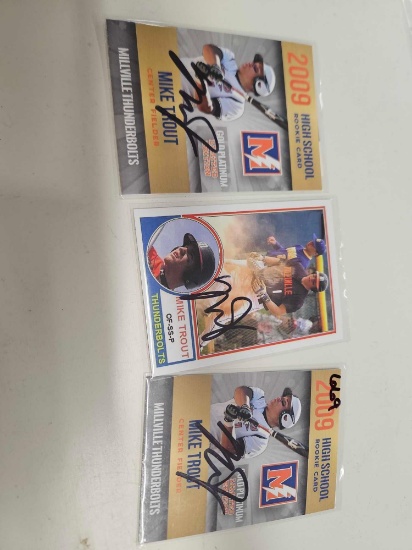 Mike Trout signed cards, bid x 3