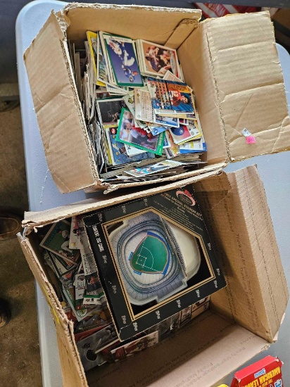2 boxes of assorted sports cards
