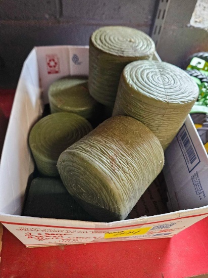 Ertl hay bales