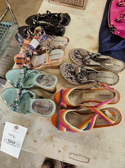 Lady's shoes, size 7, bid x 5