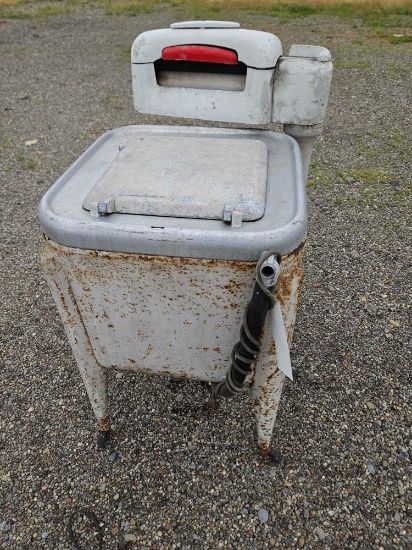 Wringer washer