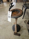 Ashtray, ax