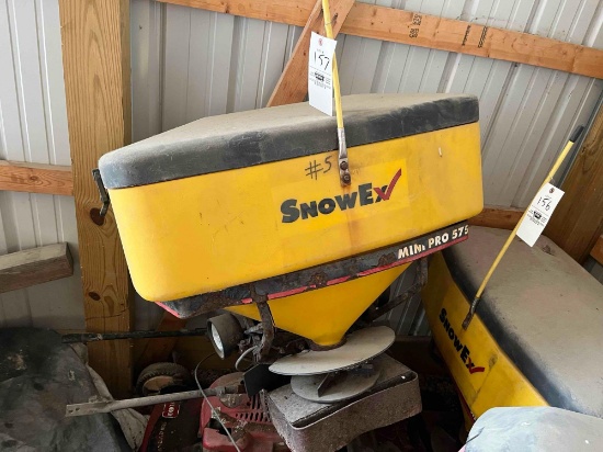 Cincinnati OH - Snow EX Mini Pro 575 Hitch Mounted Salt Spreader