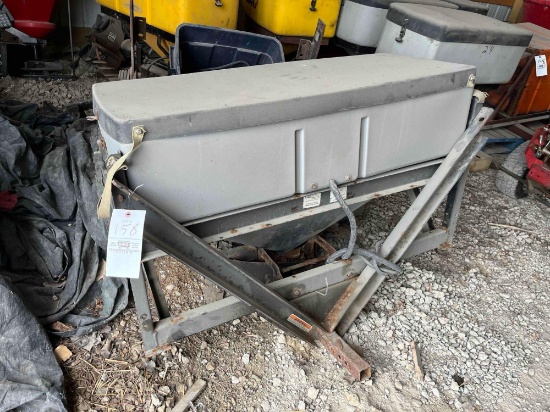 Cincinnati OH - Blizzard Hitch Mounted Salt Spreader