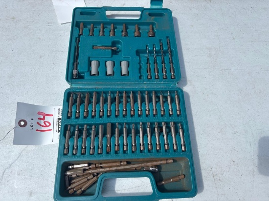 Screw Driver and Drill Bit Set