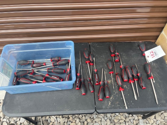 Large Assortment of Craftsmen Screwdrivers
