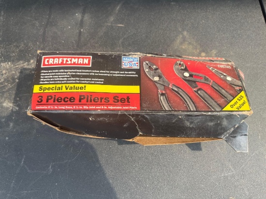Craftsman 3 Piece Plier Set