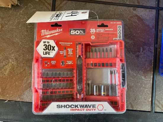 Milwaukee 35pc Impact Driver Set