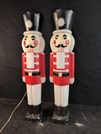Pair of nutcracker blown molds