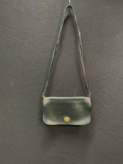 Ladies Coach shoulder bag