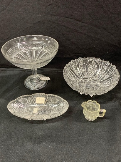 Higbee Hawaiian Lei open compote and higbee fruit bowl